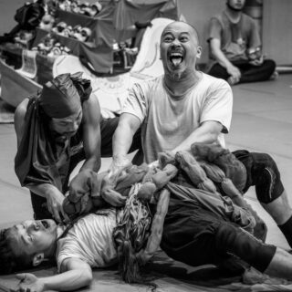 Mahabharata rehearsal photo2 Koyano Tetsuro, Hermawan S. Nugroho, Ronnarong Khampha